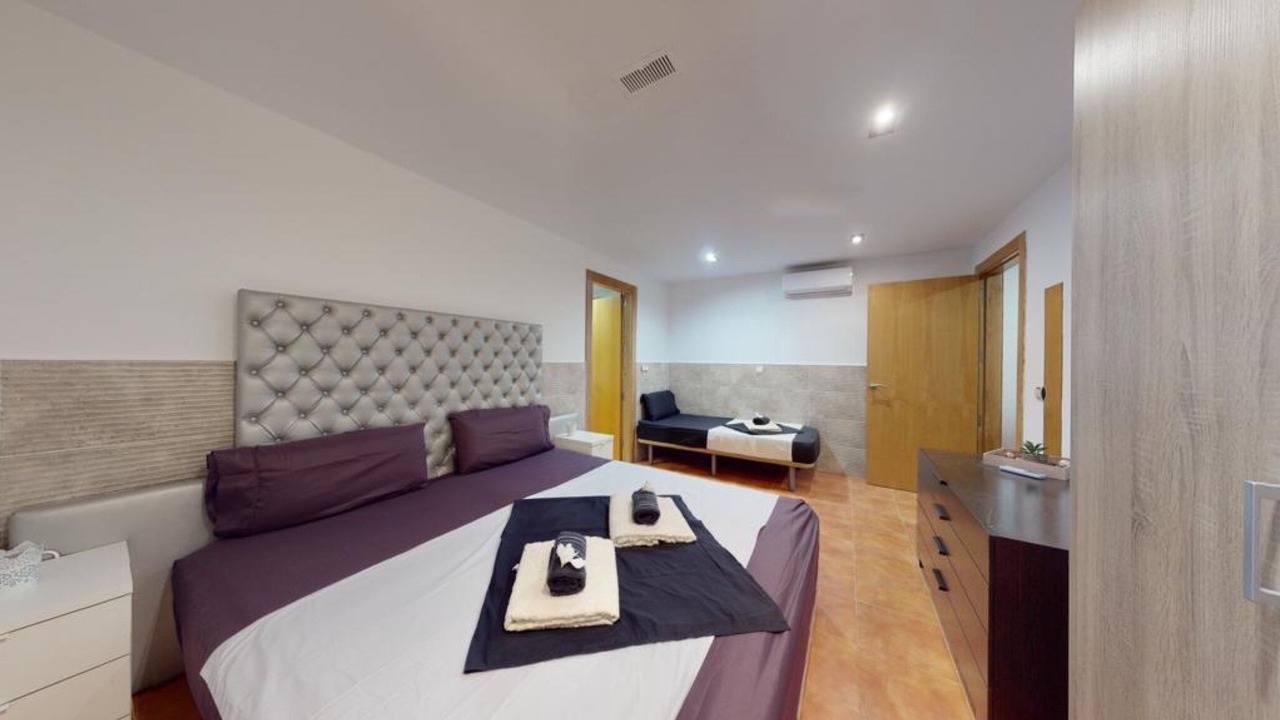 Photo of Bedroom in Golf Bahia
