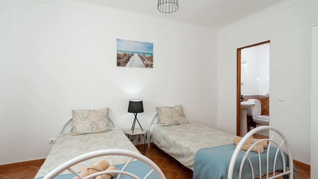 Photo of Bedroom in Porches