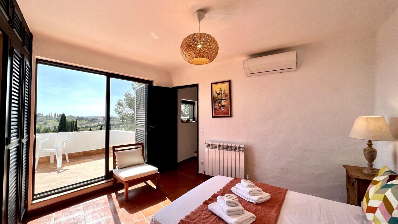 Photo of Bedroom in Alcalar