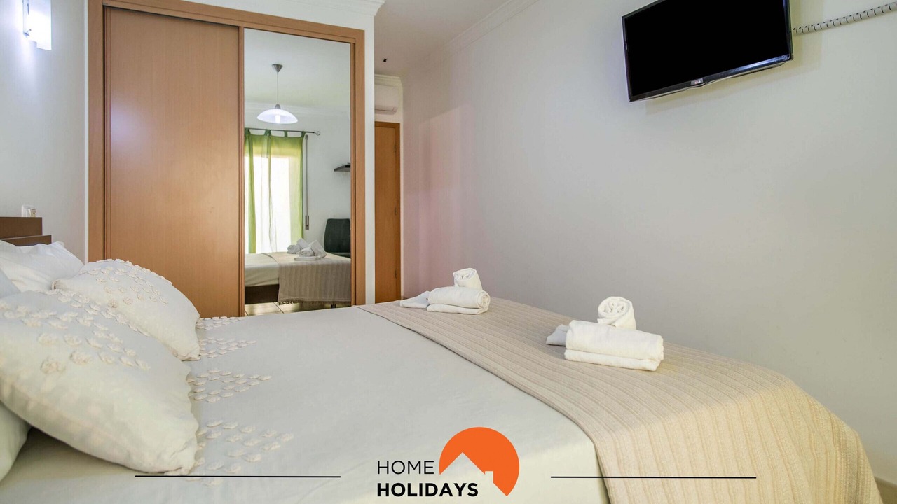 Photo of Bedroom in Vale de Parra