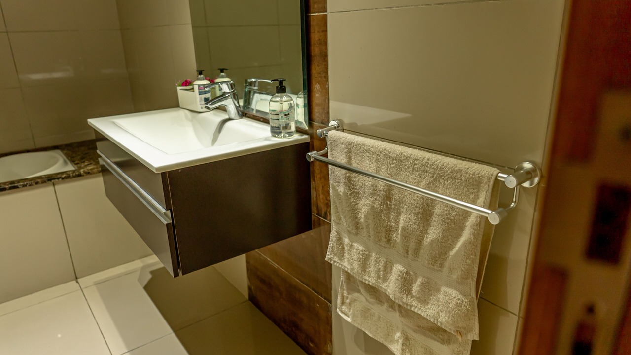 Photo of Bathroom in SOUR JDID
