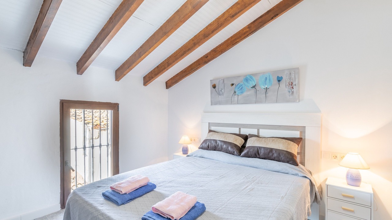 Photo of Bedroom in Xirles