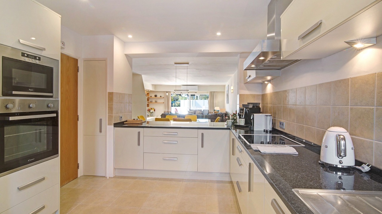 Photo of Kitchen in Vale do Lobo