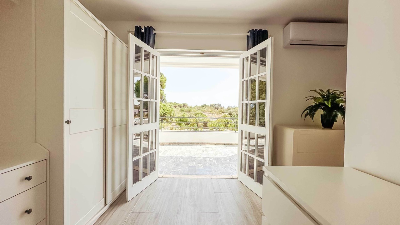 Photo of Bedroom in Portimao