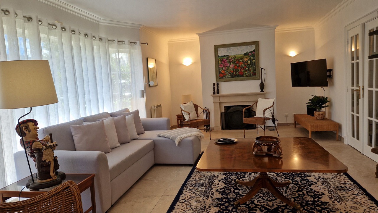 Photo of Livingroom in Sao Pedro de Penaferrim