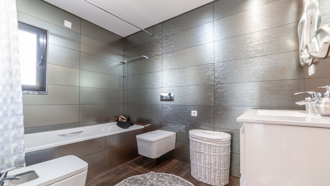 Photo of Bathroom in Castelo