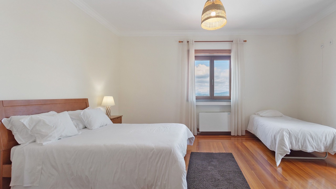 Photo of Bedroom in Capelas