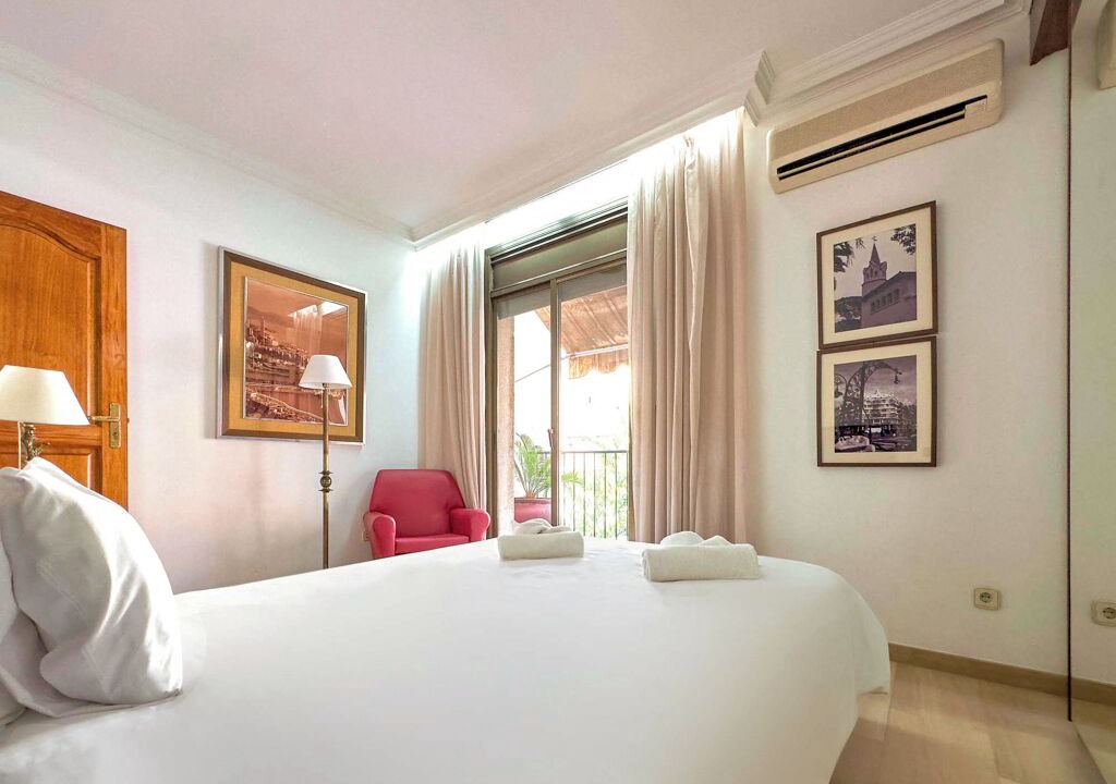 Photo of Bedroom in Hostafrancs