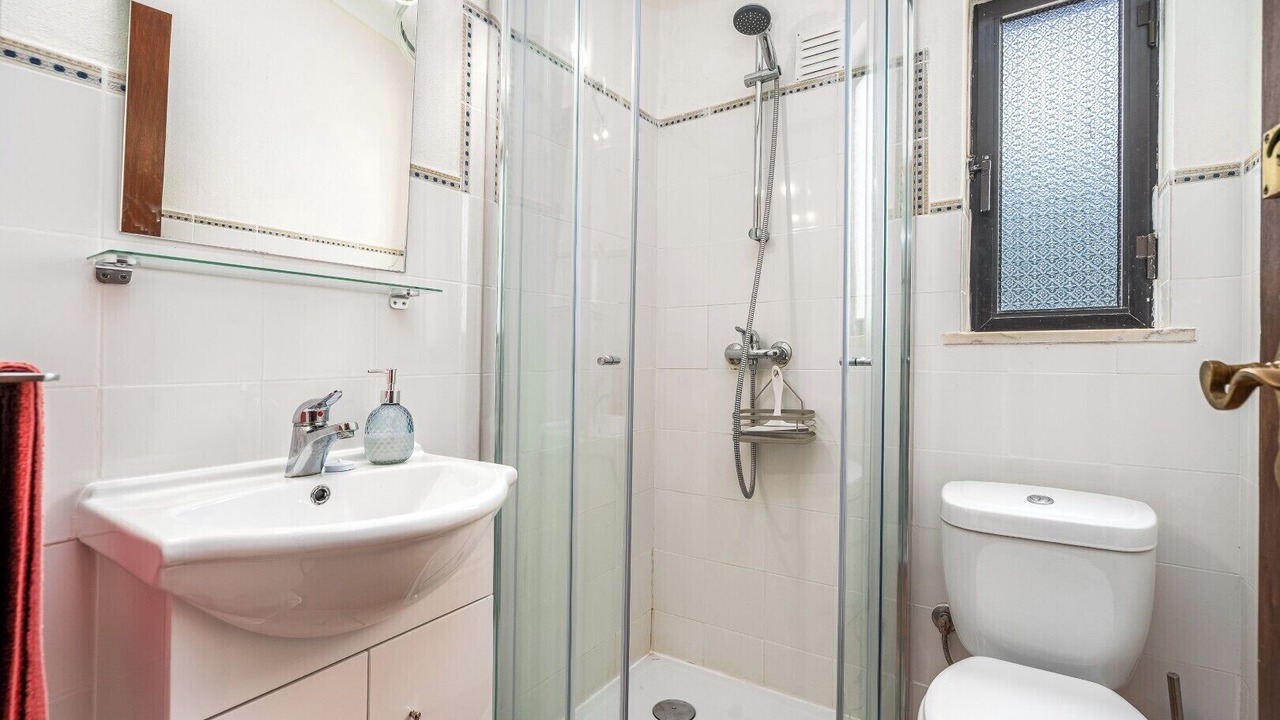 Photo of Bathroom in Alcalar