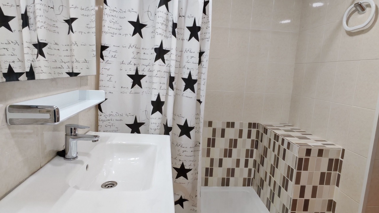 Photo of Bathroom in Taull
