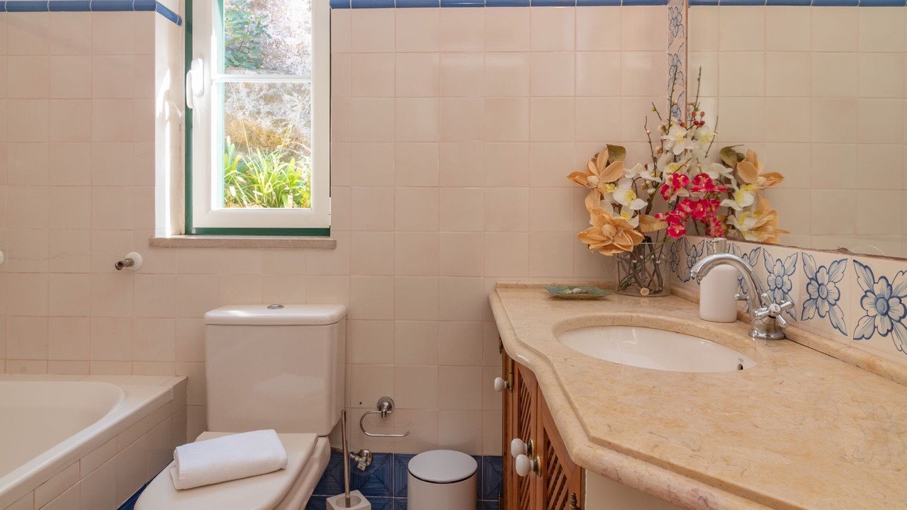 Photo of Bathroom in Sintra
