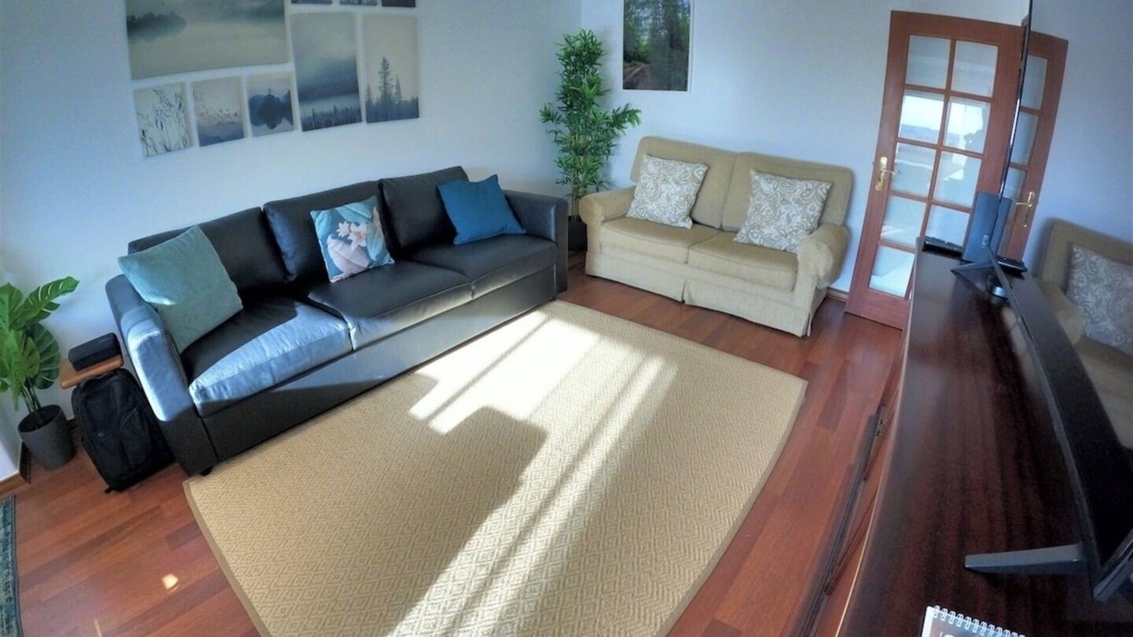 Photo of Livingroom in Linda-a-Velha