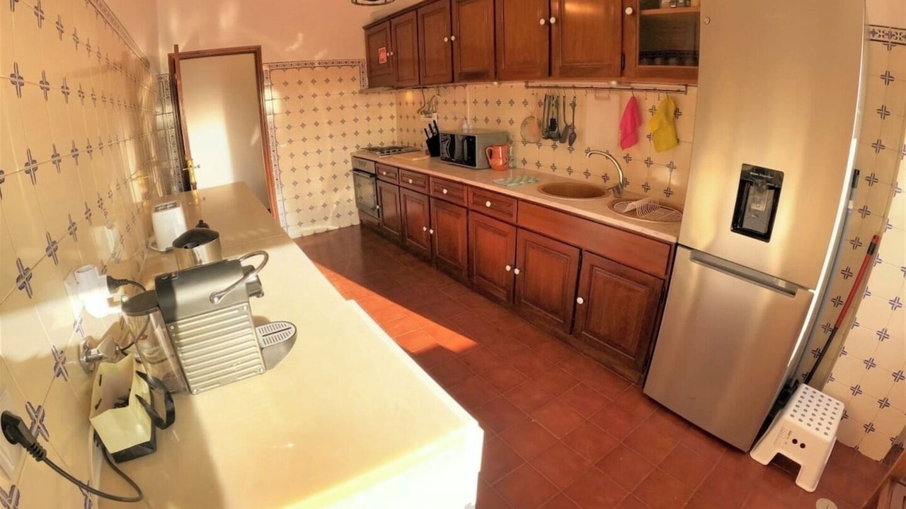 Photo of Kitchen in Linda-a-Velha