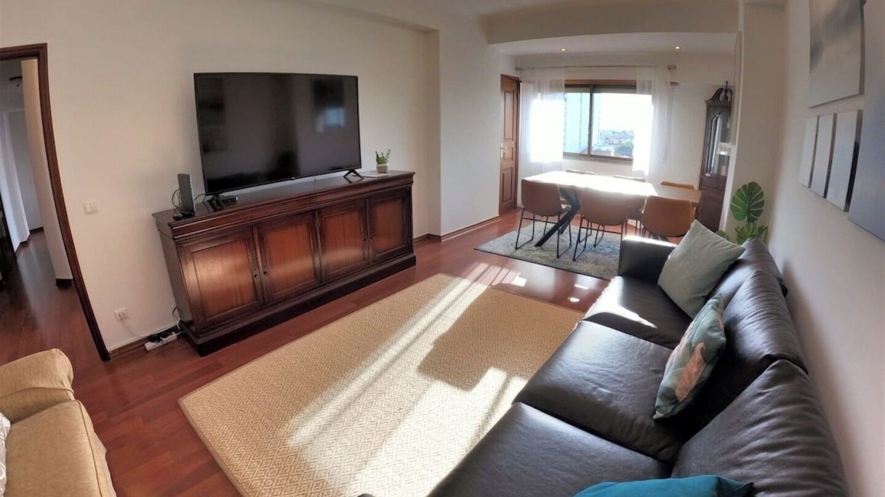 Photo of Livingroom in Linda-a-Velha