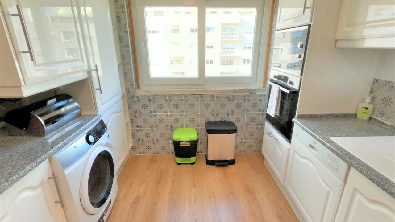Photo of Kitchen in Linda-a-Velha
