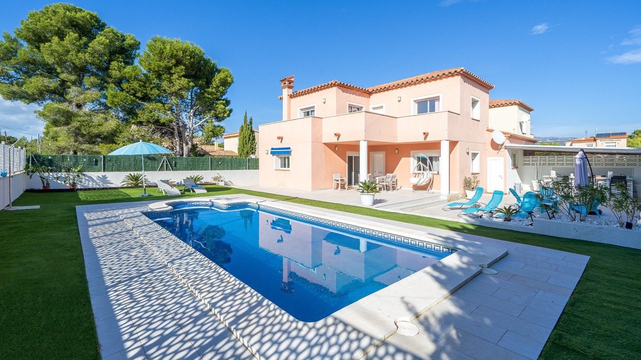 Photo of Outdoor in Les Tres Cales
