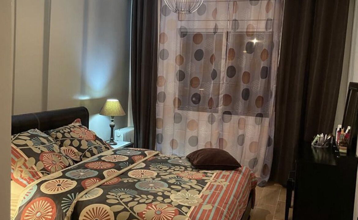 Photo of Bedroom in Pont Blondin