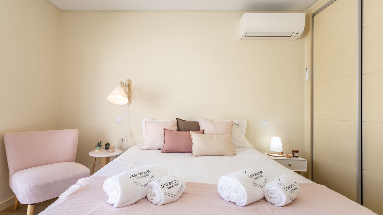 Photo of Bedroom in Vila Nogueira de Azeitao