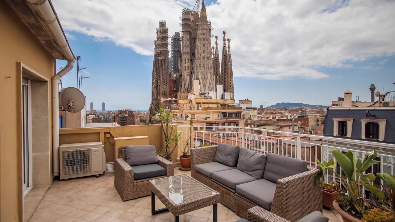Photo of Outdoor in La Sagrada Familia