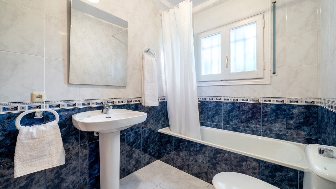 Photo of Bathroom in Les Tres Cales