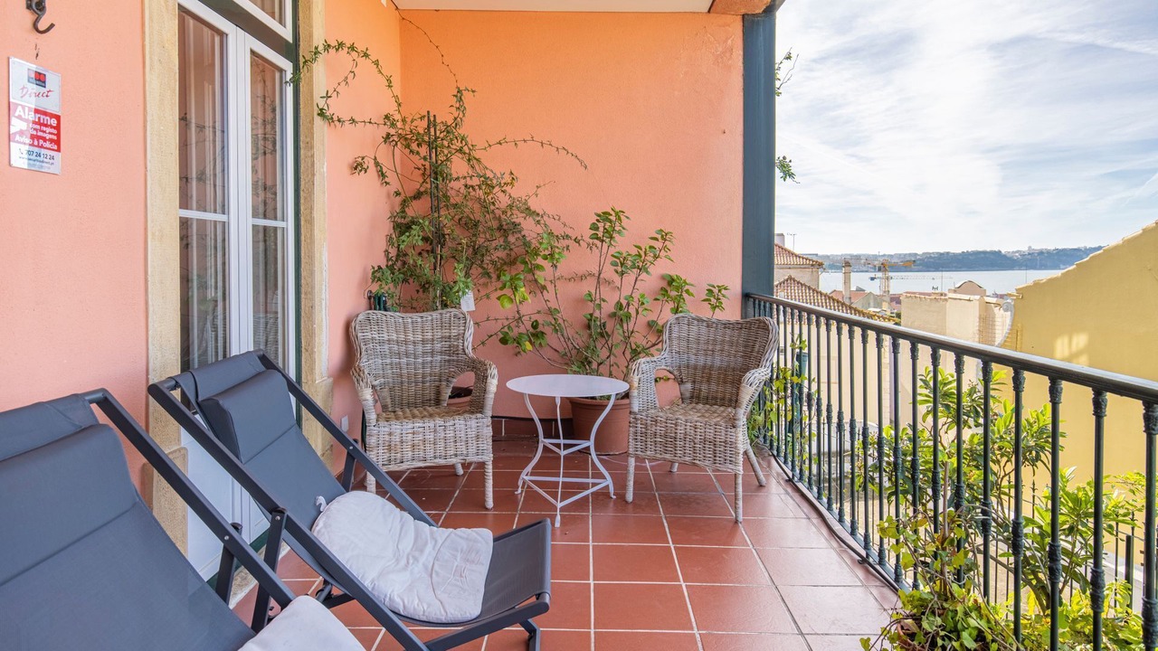Photo of Patio Balcony in Sao Cristovao e Sao Lourenco
