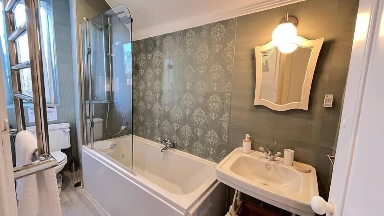 Photo of Bathroom in Sintra
