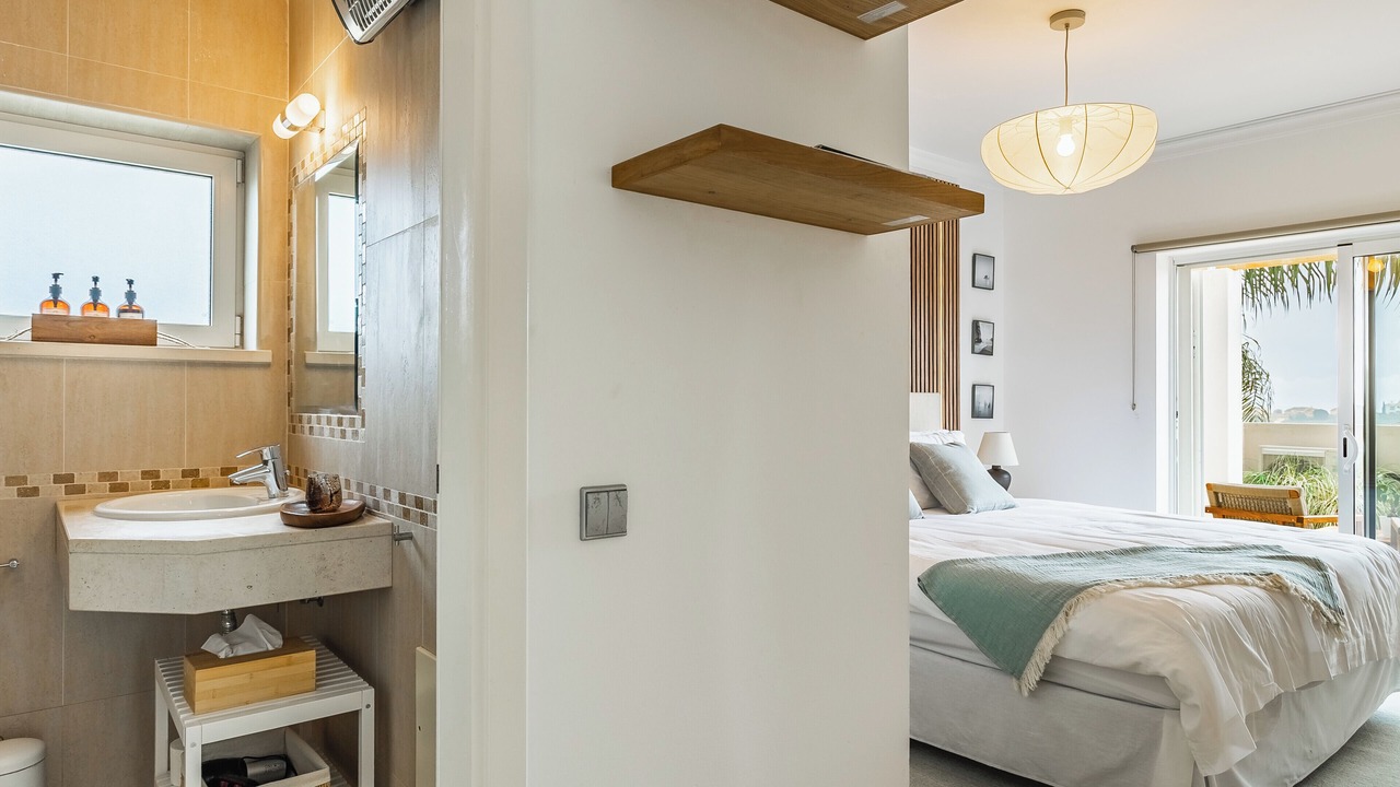 Photo of Bedroom in Albardeira