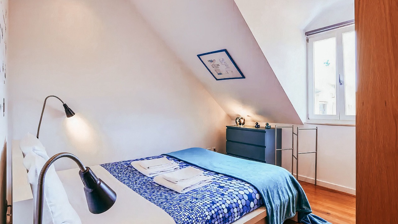 Photo of Bedroom in Lisbon Old Town