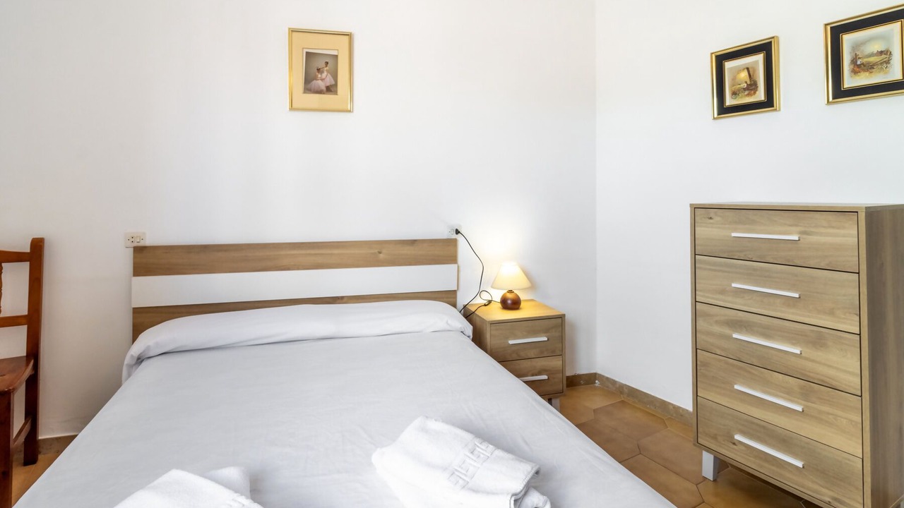 Photo of Bedroom in Llanca