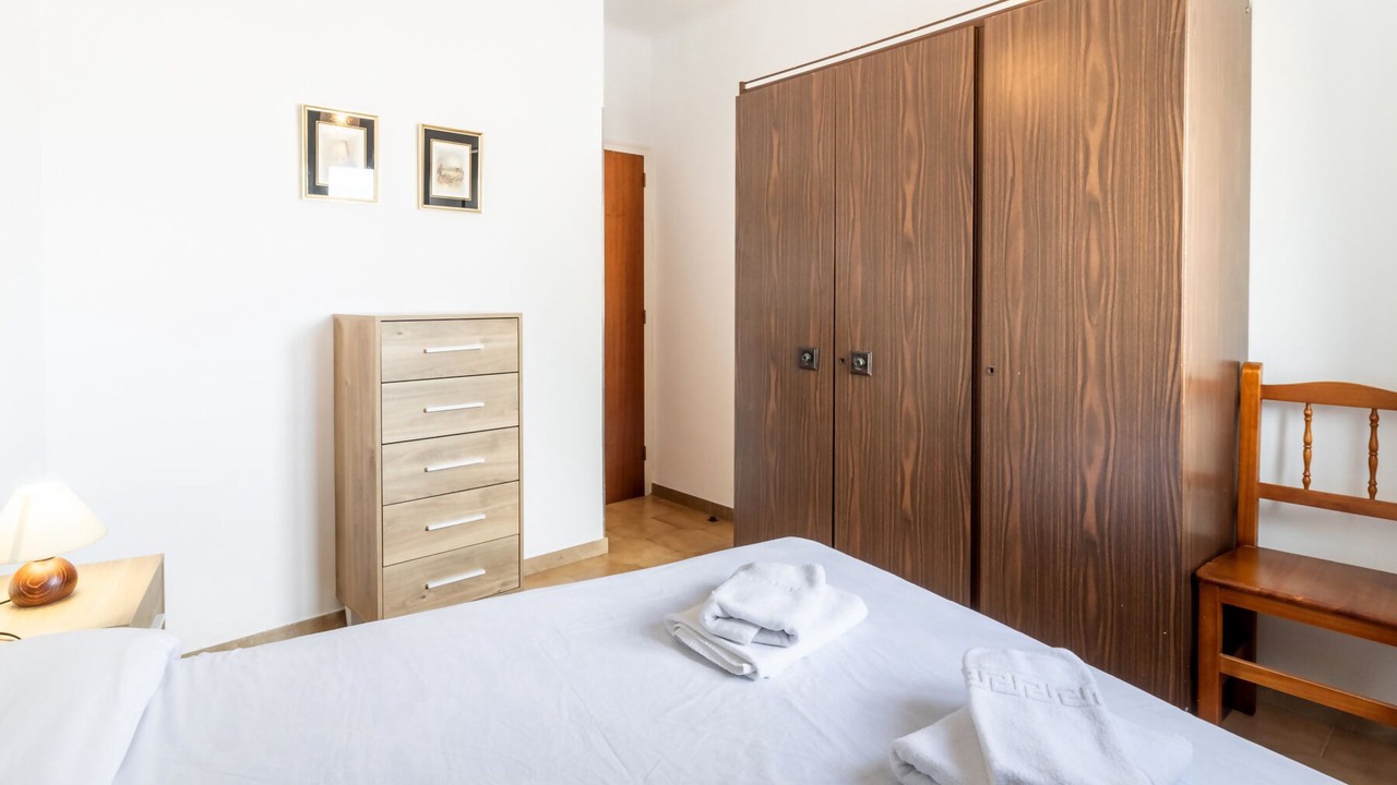 Photo of Bedroom in Llanca