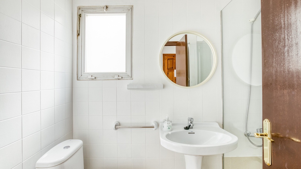 Photo of Bathroom in Llanca