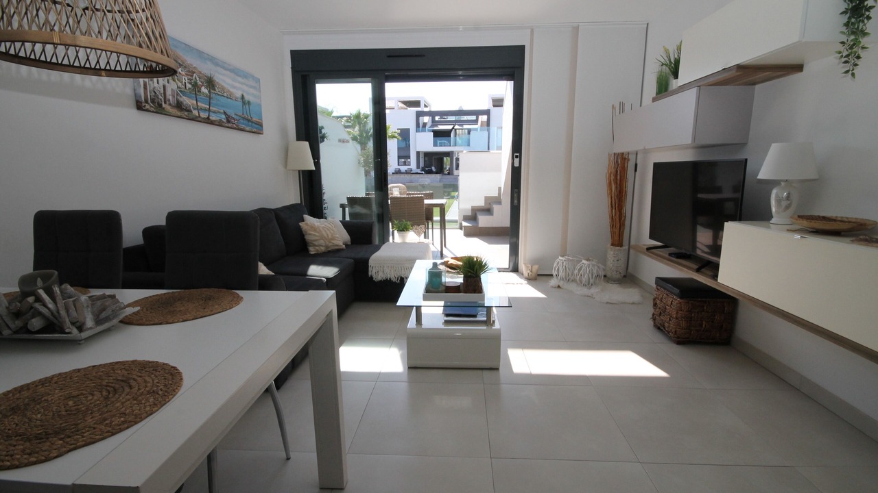Photo of Livingroom in Los Altos