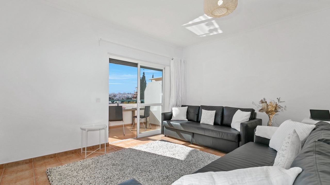 Photo of Livingroom in Albardeira