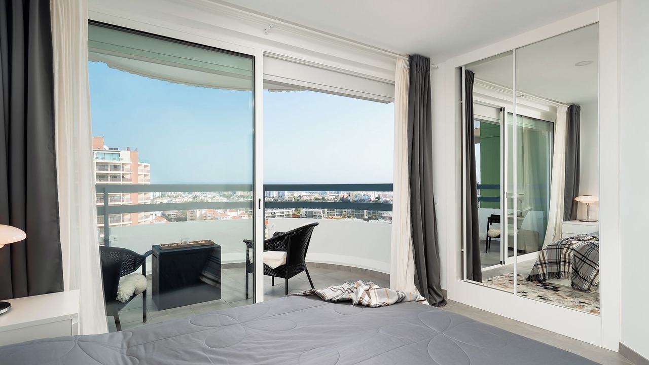 Photo of Bedroom in Praia da Rocha