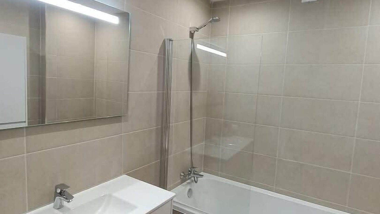 Photo of Bathroom in Budens