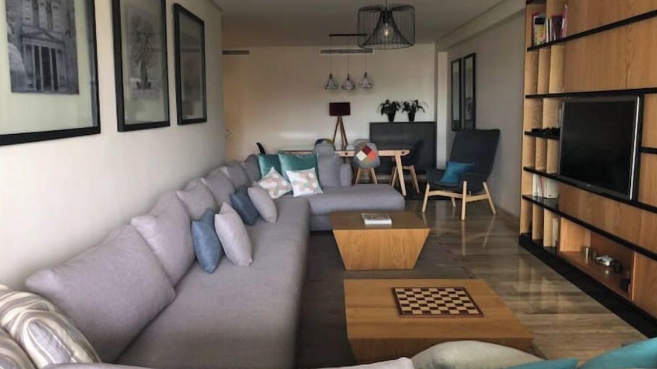 Photo of Livingroom in SOUR JDID