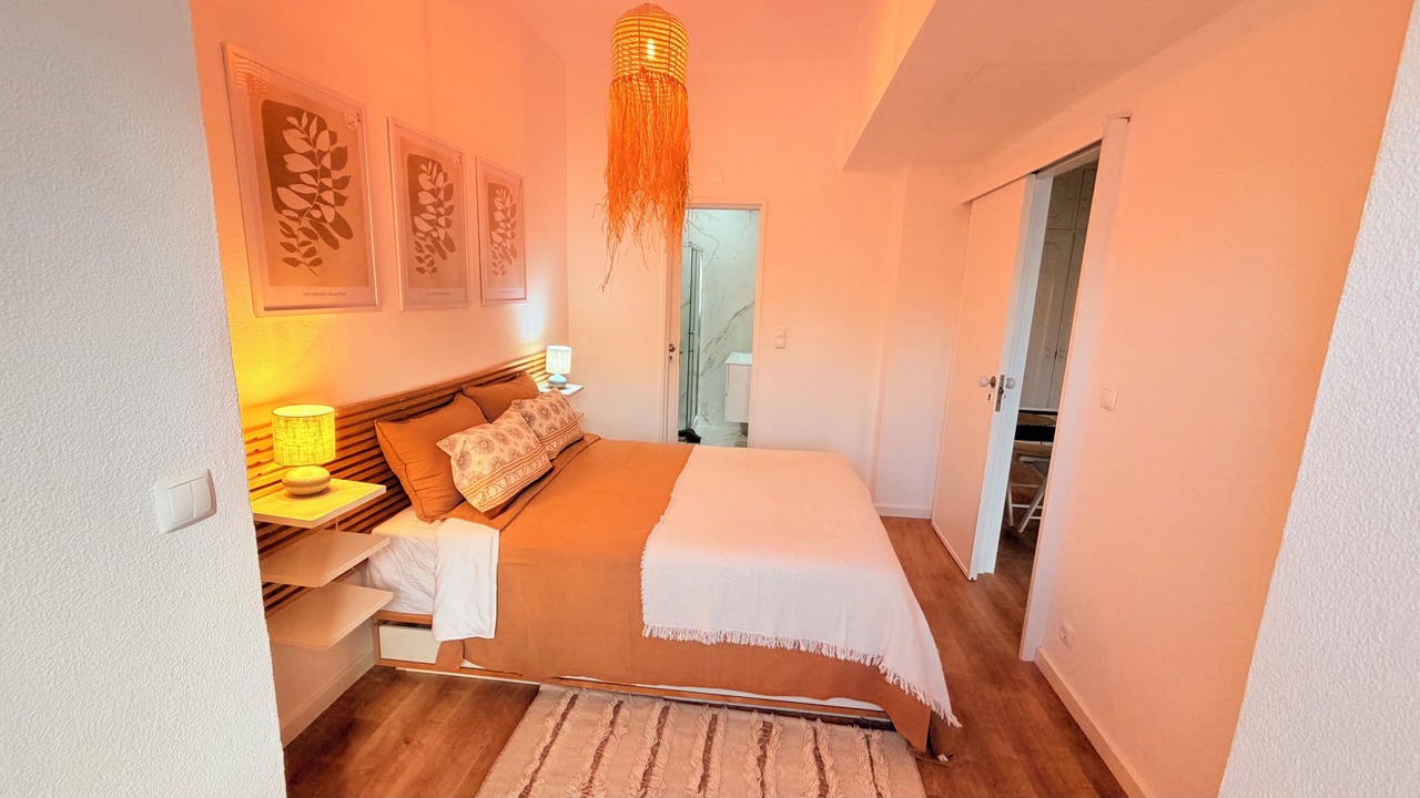 Photo of Bedroom in Cascais