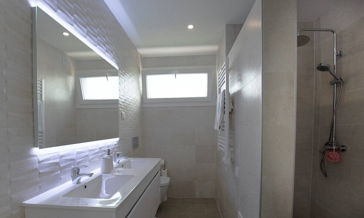 Photo of Bathroom in Lagoa de Albufeira