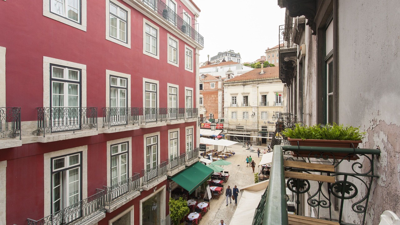 Photo of Patio Balcony in Baixa