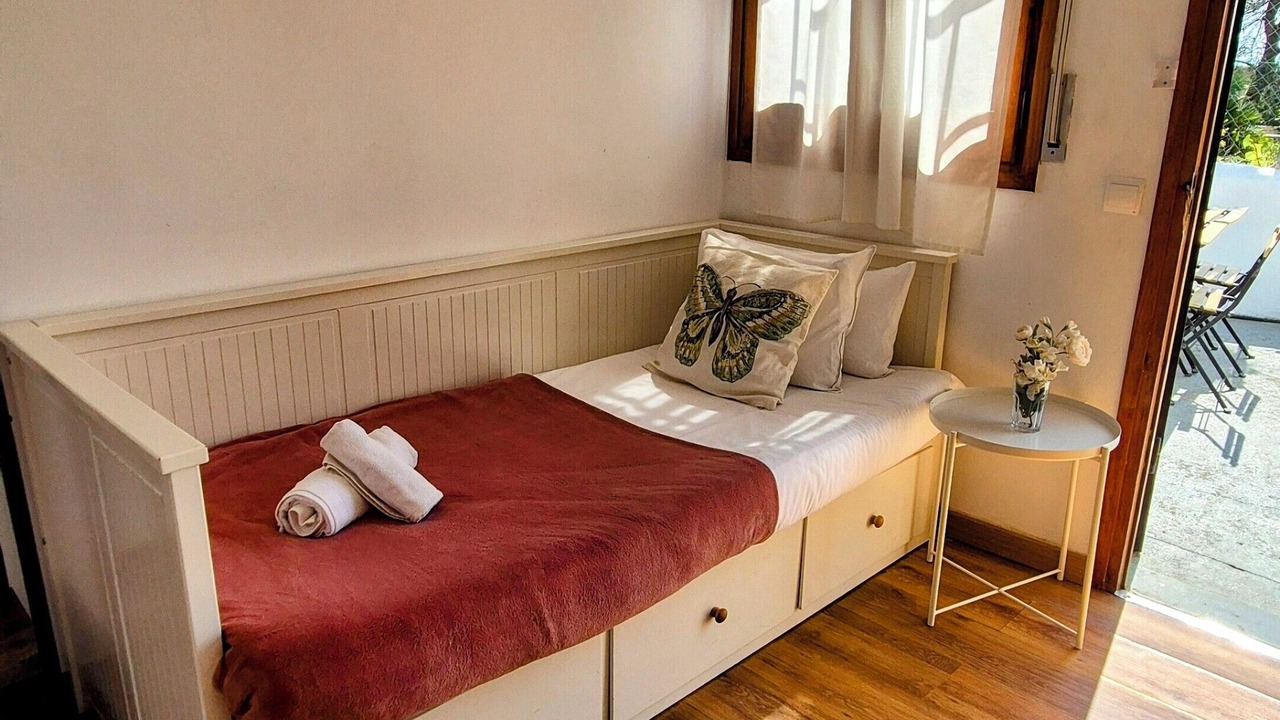 Photo of Bedroom in Quint Mar