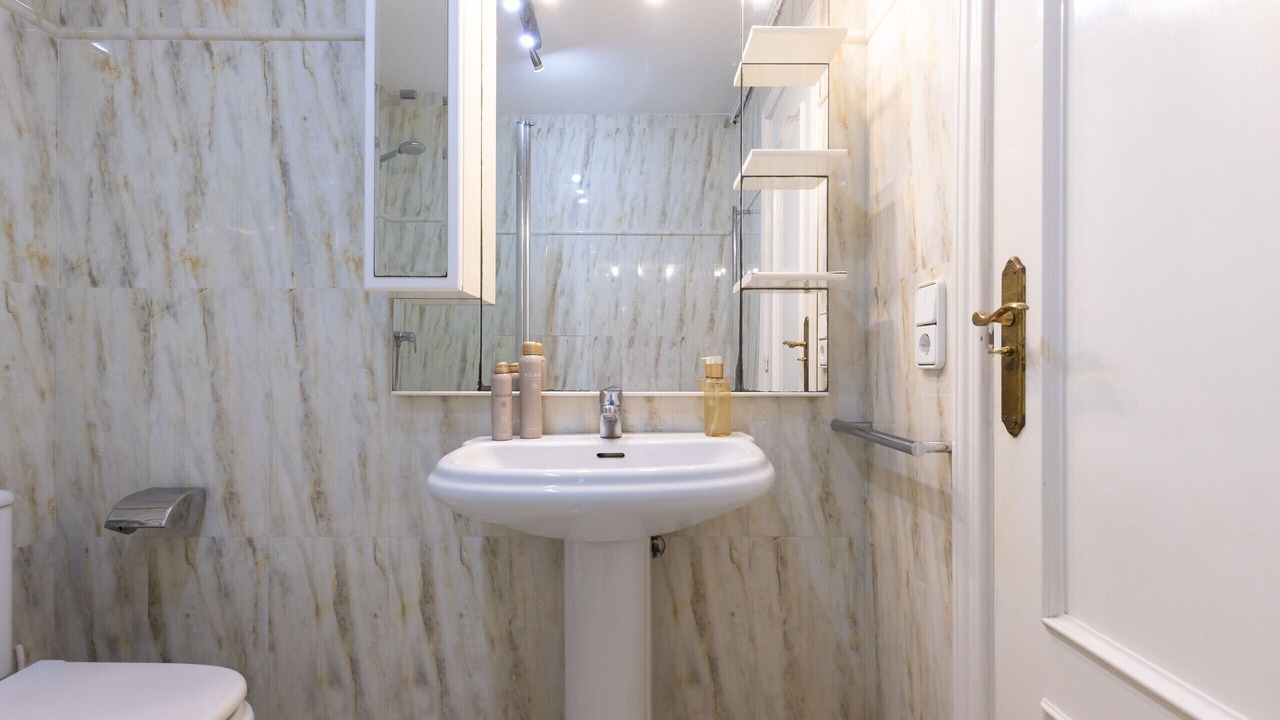 Photo of Bathroom in Salou City Centre