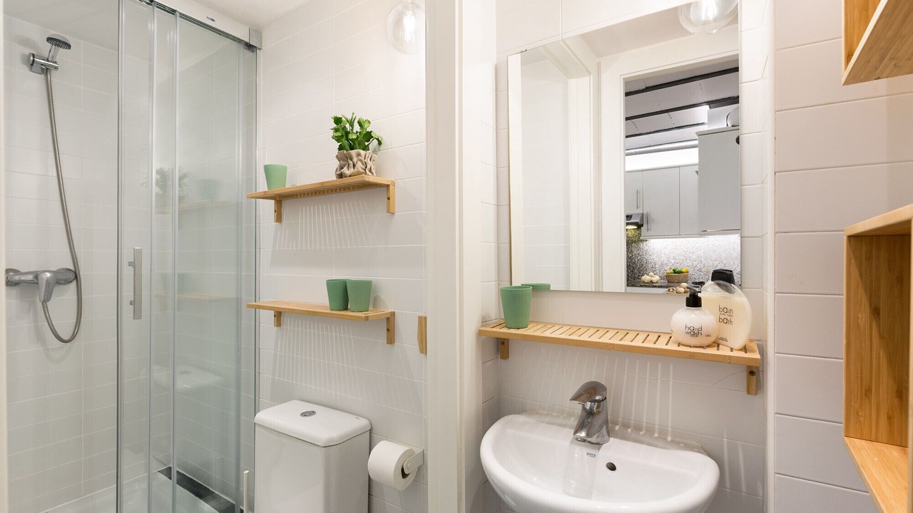 Photo of Bathroom in El Born