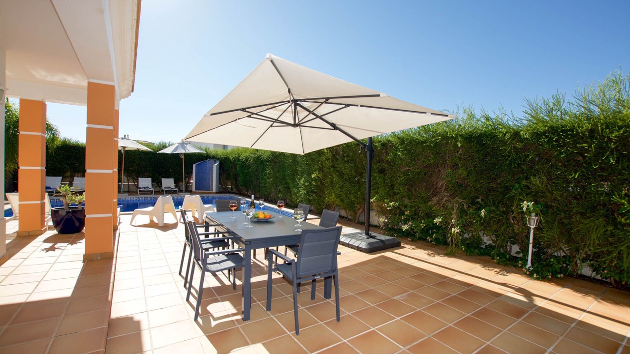 Photo of Outdoor in Gale