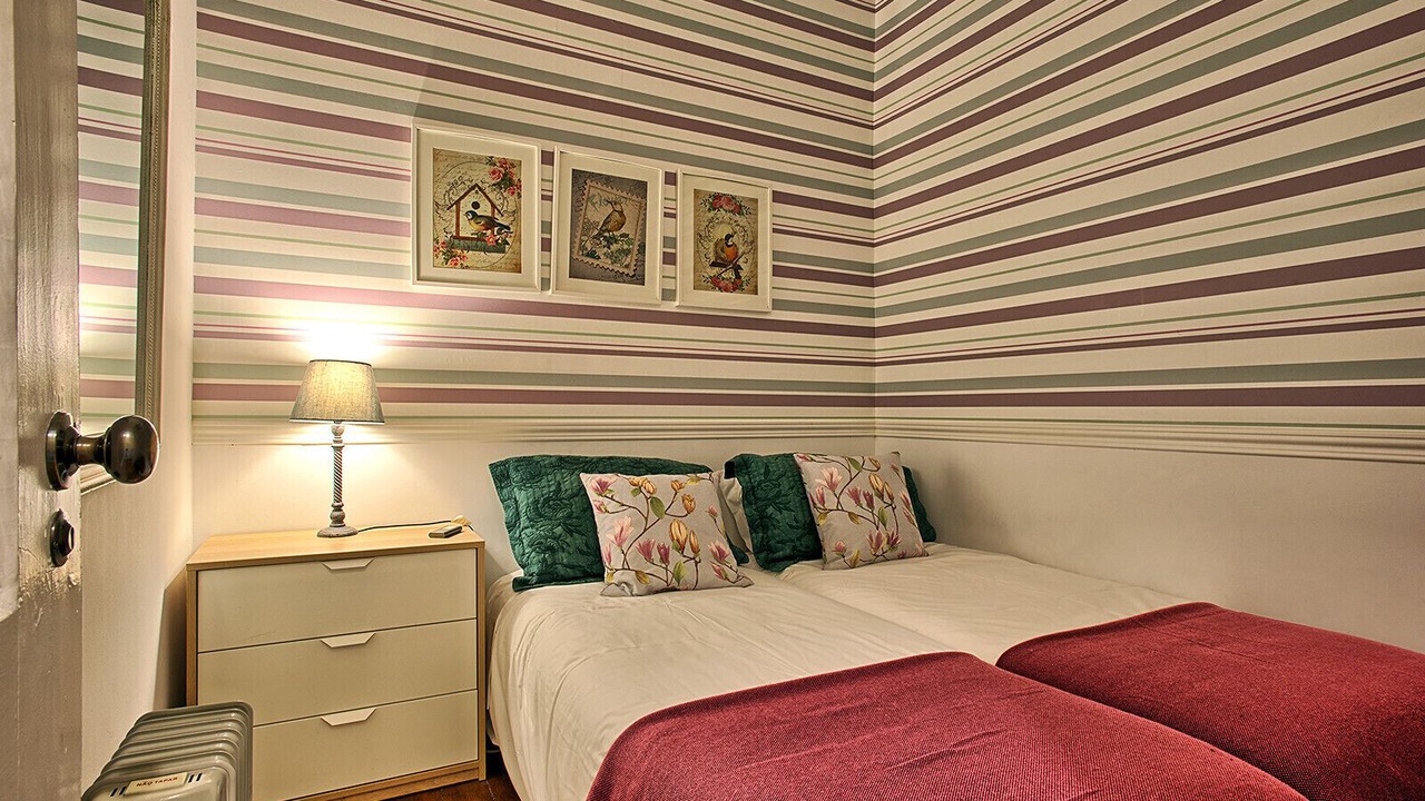 Photo of Bedroom in Santo Estevao