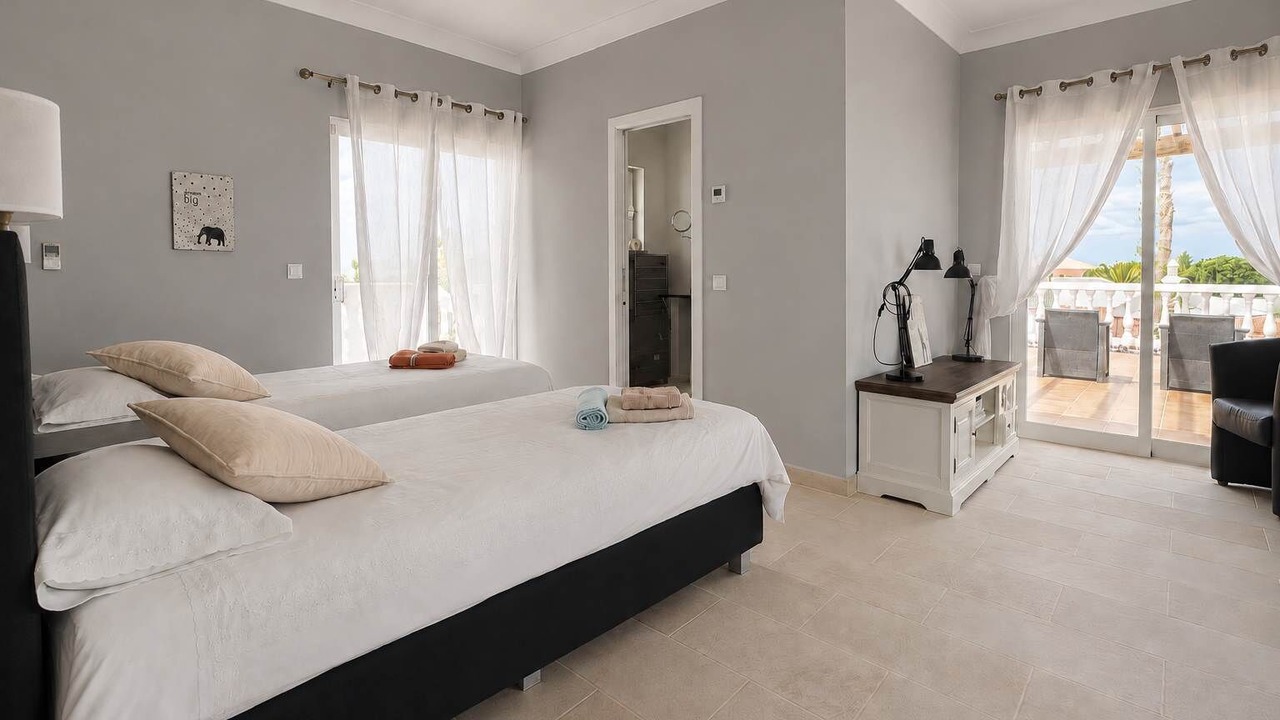 Photo of Bedroom in Ferragudo