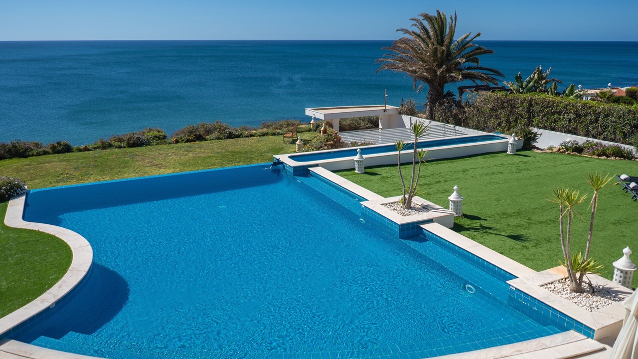 Photo of Outdoor in Luz