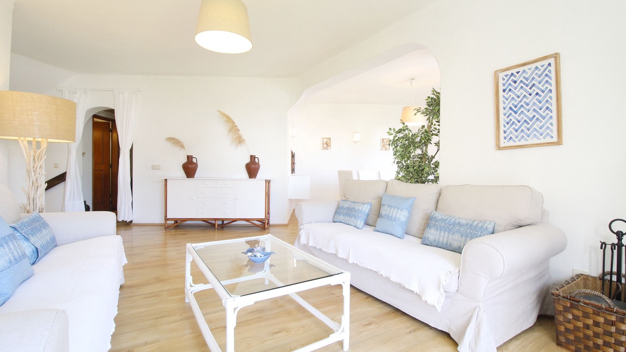 Photo of Livingroom in Alporchinhos