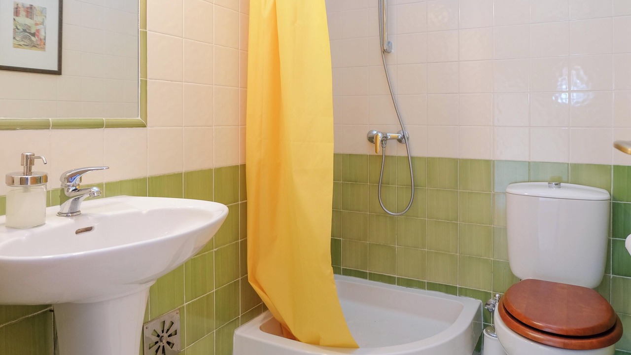 Photo of Bathroom in Santa Maria do Castelo
