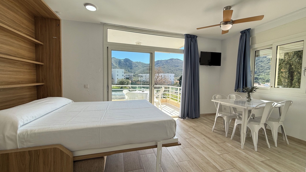 Photo of Bedroom in El Mas Oliva