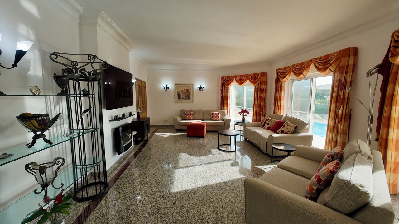 Photo of Livingroom in Estombar